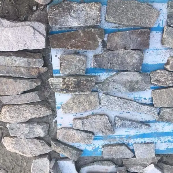 Sandstone seawall restoration on Sydney Harbour foreshore