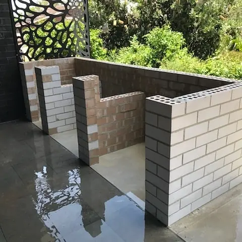Brick facade construction on residential extension